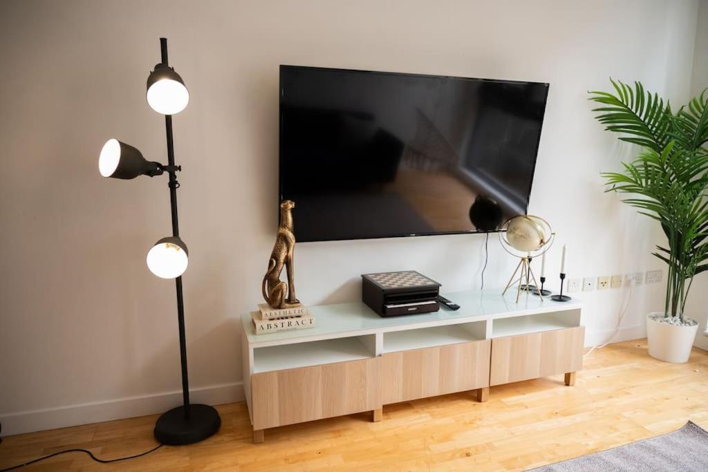 2 Bed Apt In Leeds City Centre Dış mekan fotoğraf